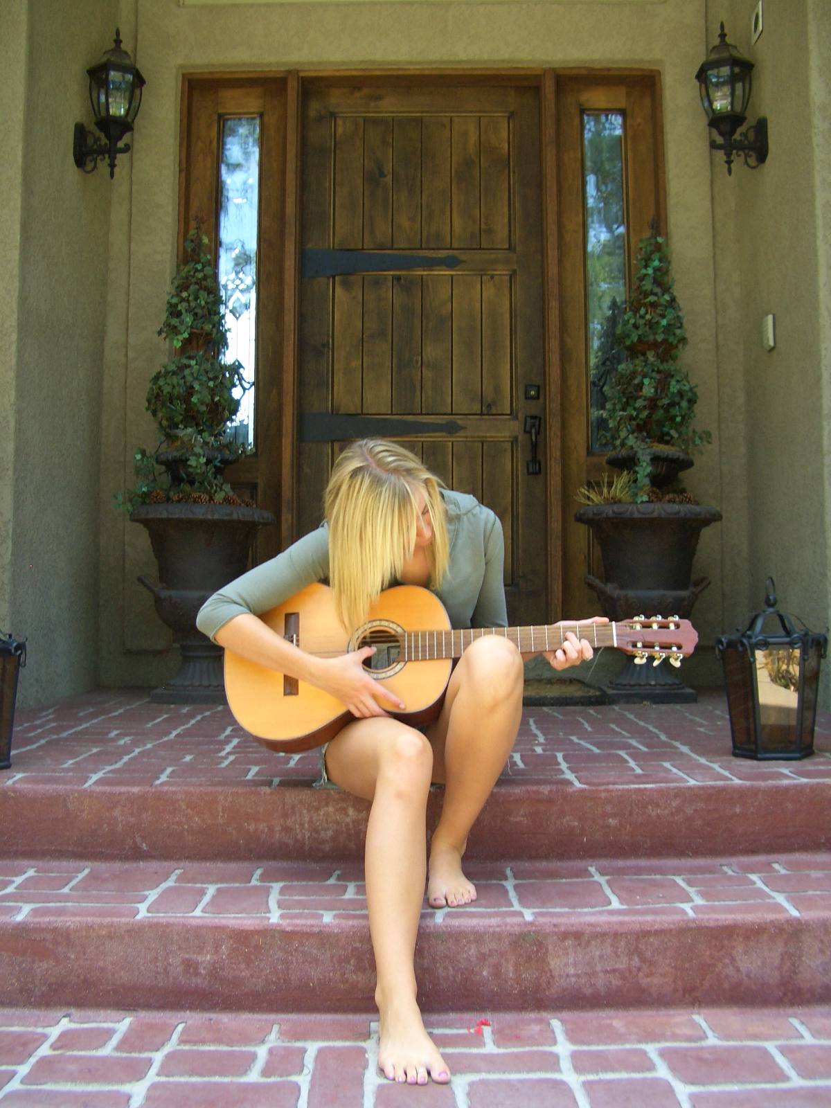 Lorem ipsum dolor sit amet, consectetur at occaecat cupidatat non proident, sunt in culpa qui officia2